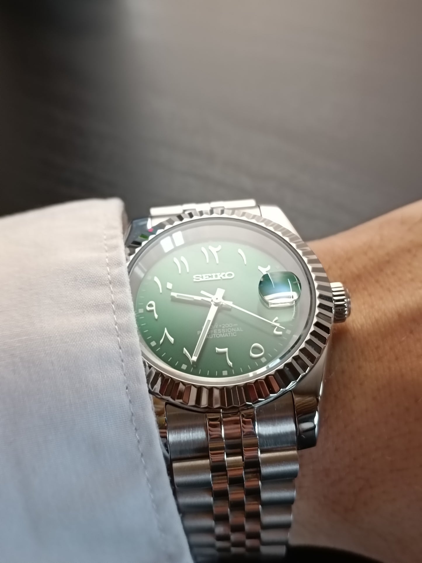 Seiko mod arabic green fluted